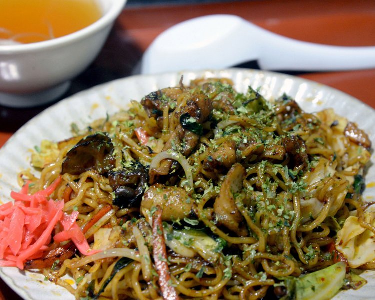 『満腹ラーメン三宝』や『五月（さつき）ラーメン』などで。