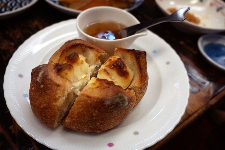 自家製パン600円