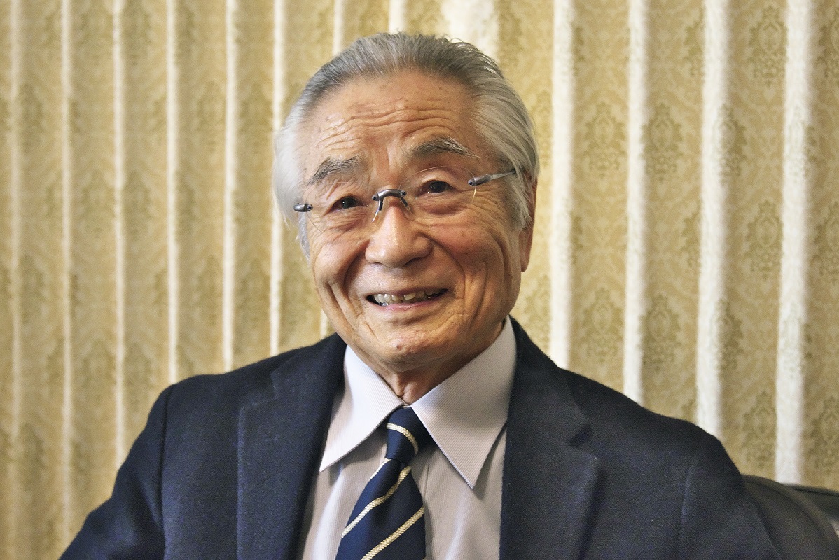 渡邊氏はアマチュアボクシング界に貢献し著書多数。瑞宝中綬章受章。