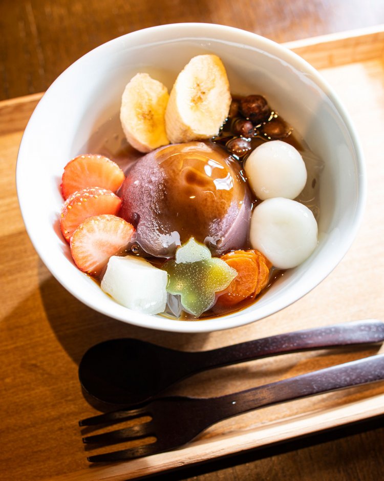 あんやあんみつ847円。