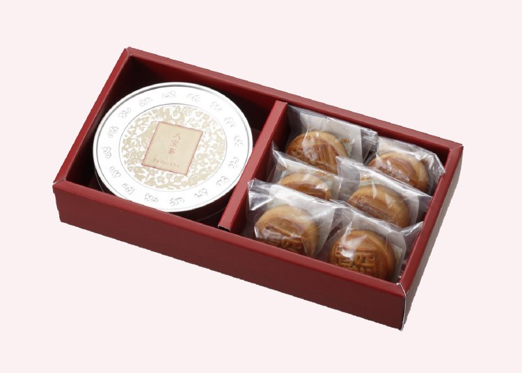 八宝茶と月餅の詰合せ。