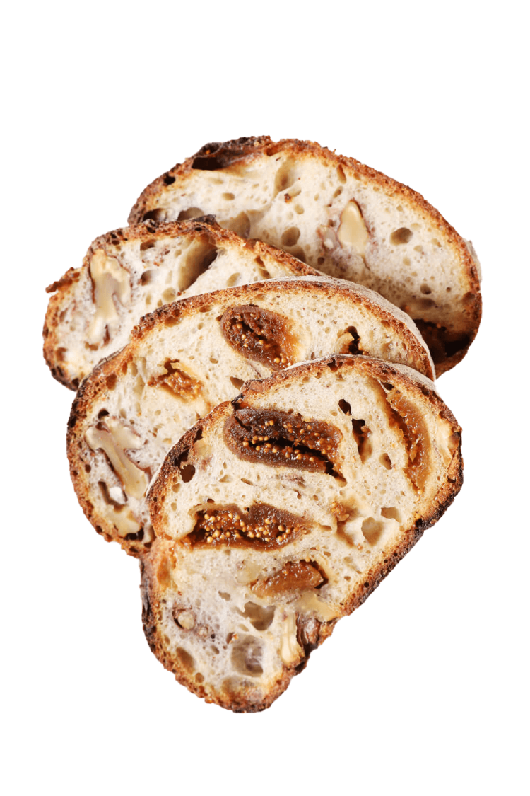 イチジクとクルミのカンパーニュ200 円（ 1/4）。量り売り200円～。