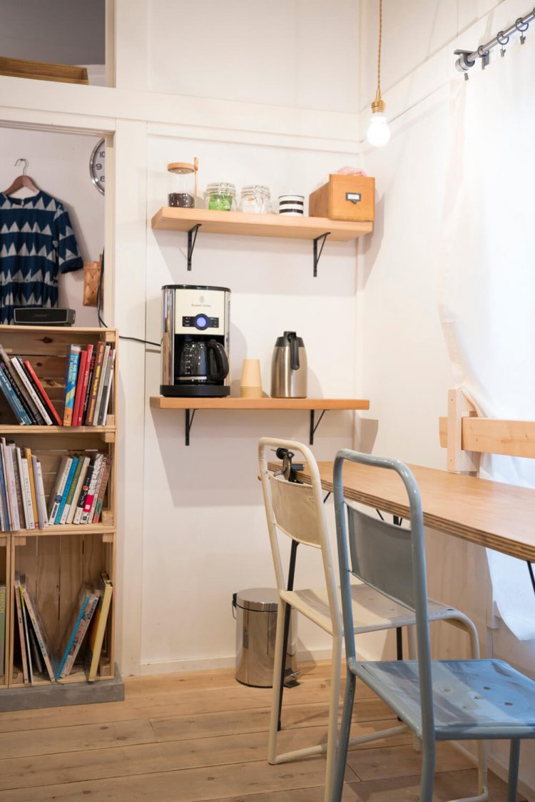 手芸に便利なワークスペースも2時間500円で利用可。