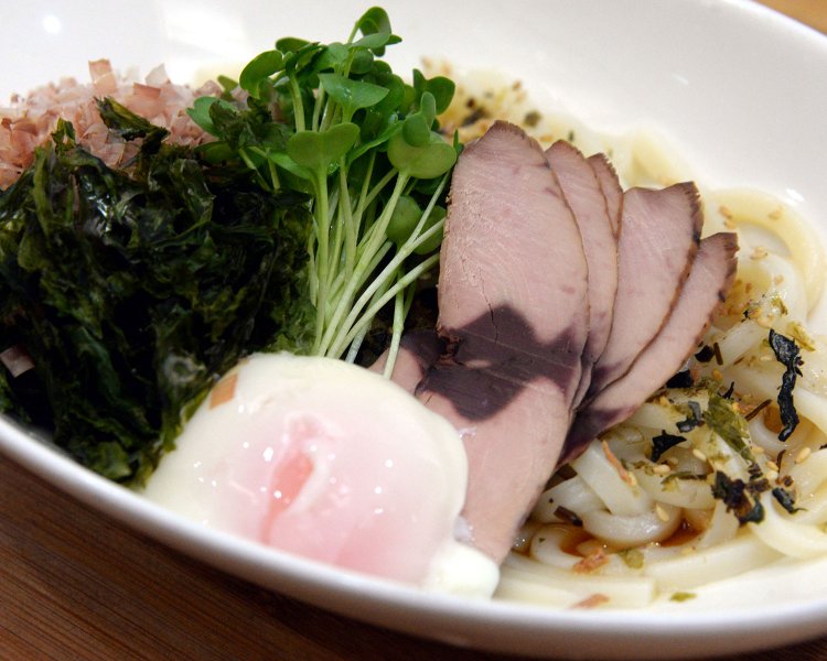 西伊豆しおかつおうどん650円.