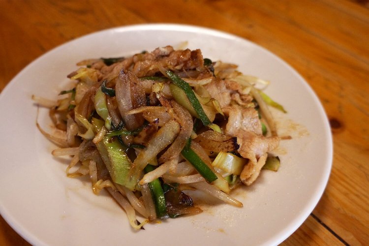 炒菜600円。チャーサイと読む。