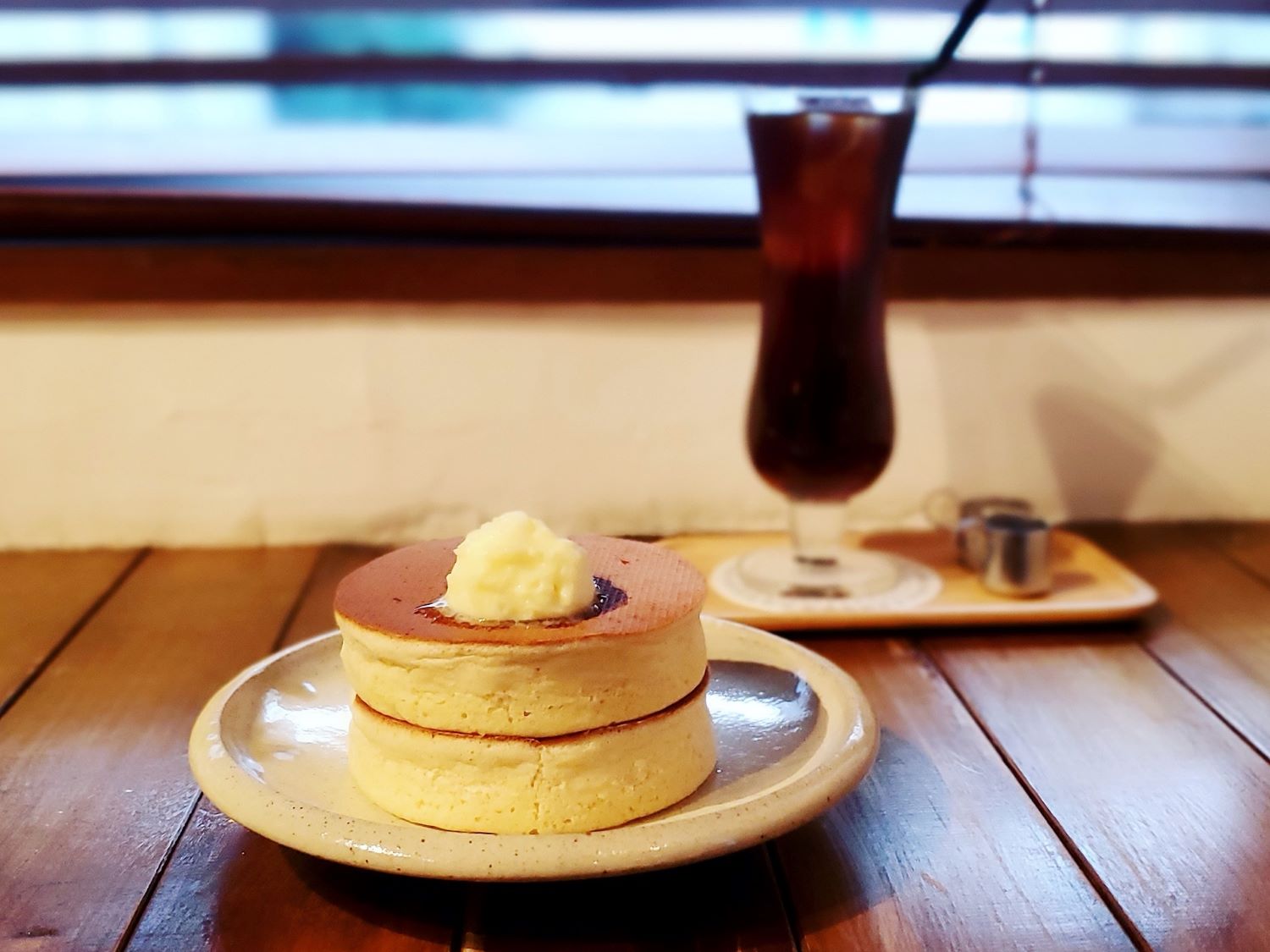 美しいホットケーキのやさしい美味しさに癒やされる Pedra Branca ペドラブランカ 黒猫スイーツ散歩 武蔵小山 戸越編 さんたつ By 散歩の達人