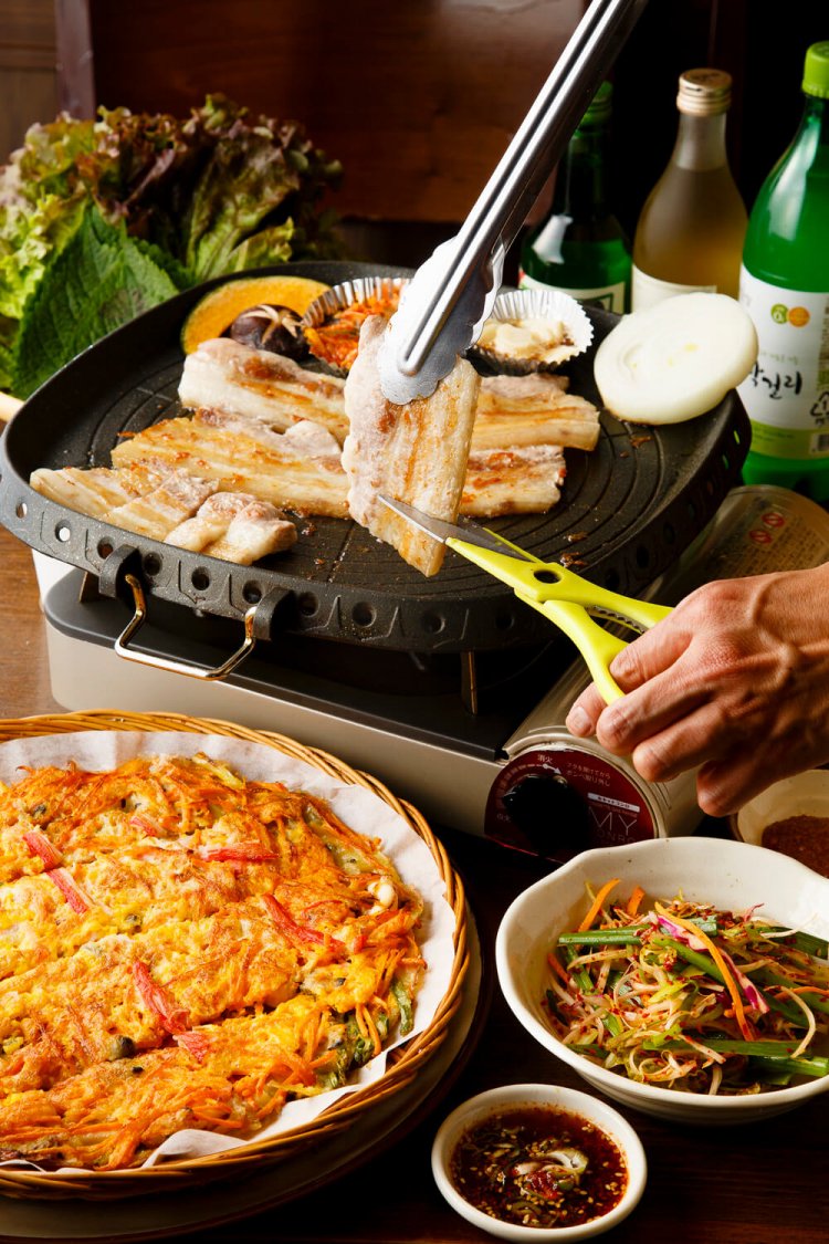 ハサミで切るのが醍醐味だ。