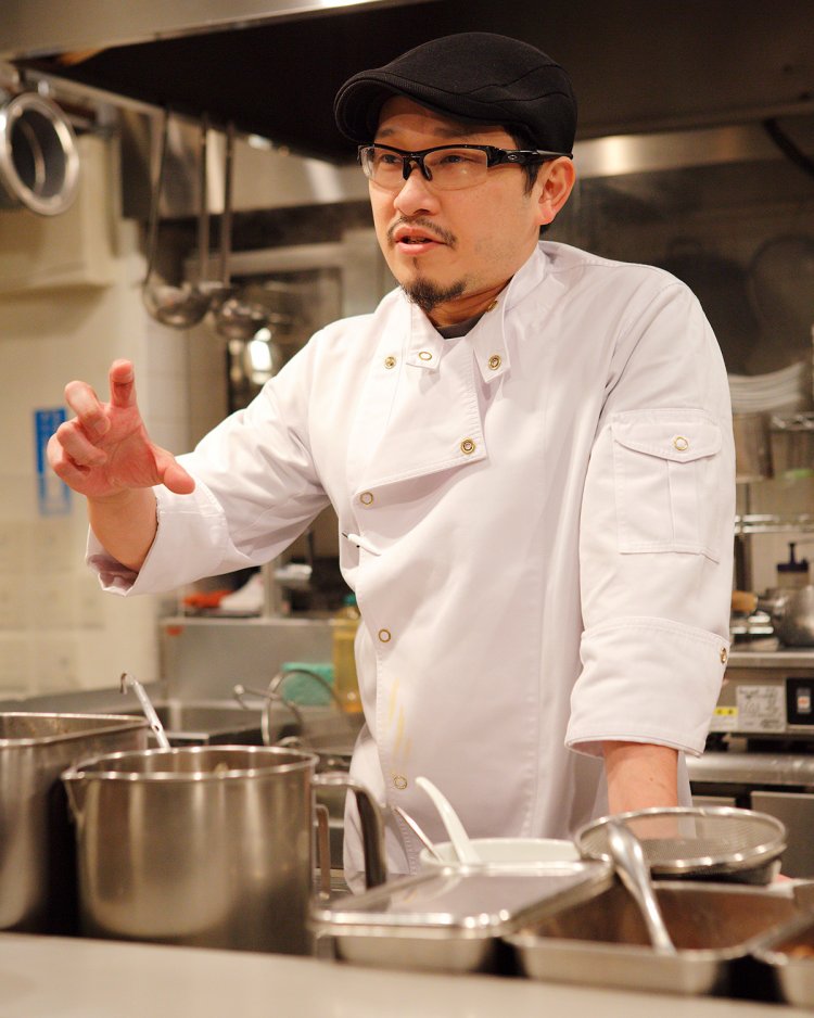 「こんなお店が近所にあったら」というコンセプトのもと店づくりをする齋藤さん。