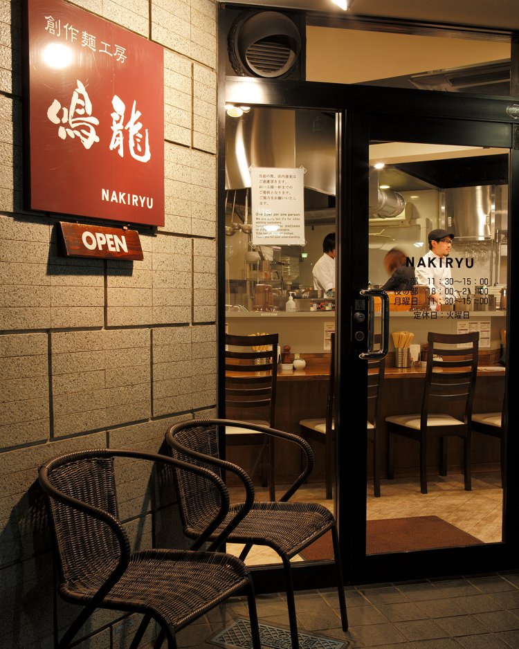 開店時には行列が絶えない人気店だ。