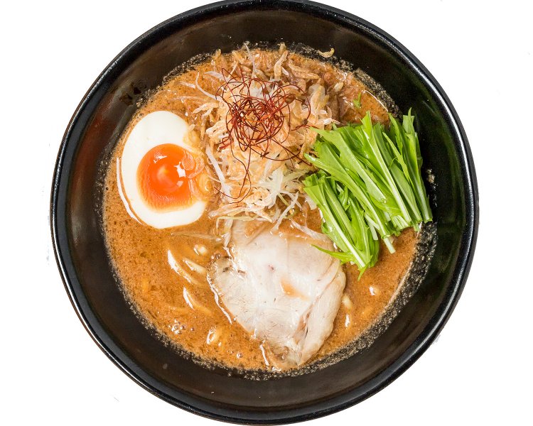 エビみそラーメン900円。