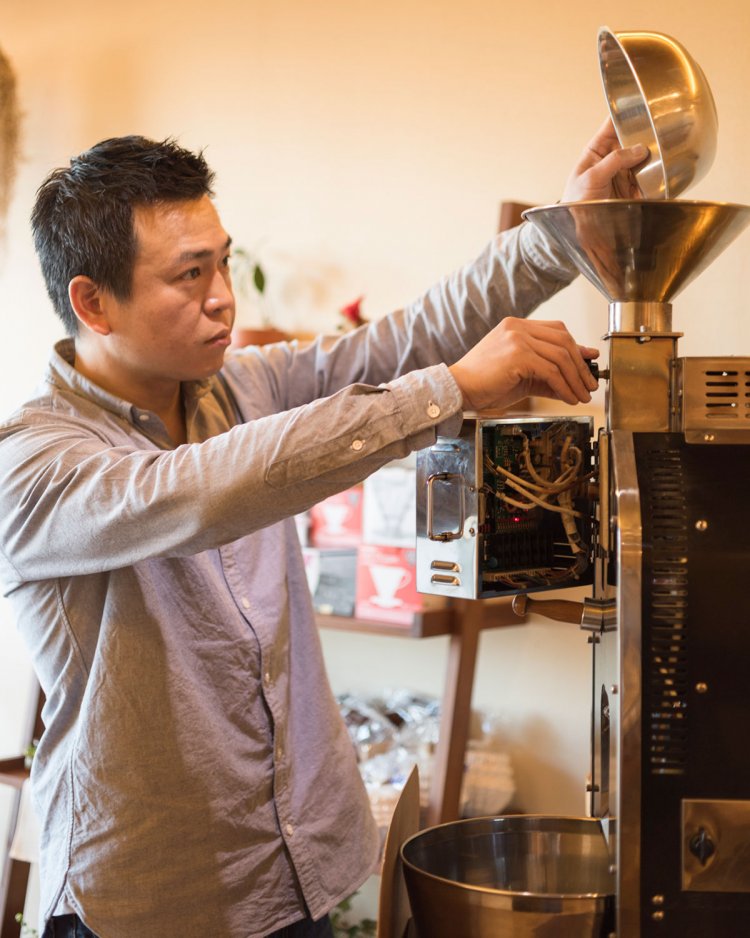 店主の鈴木さん。