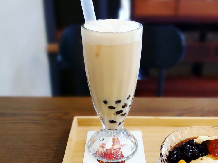 タピオカミルク鉄観音茶600円。