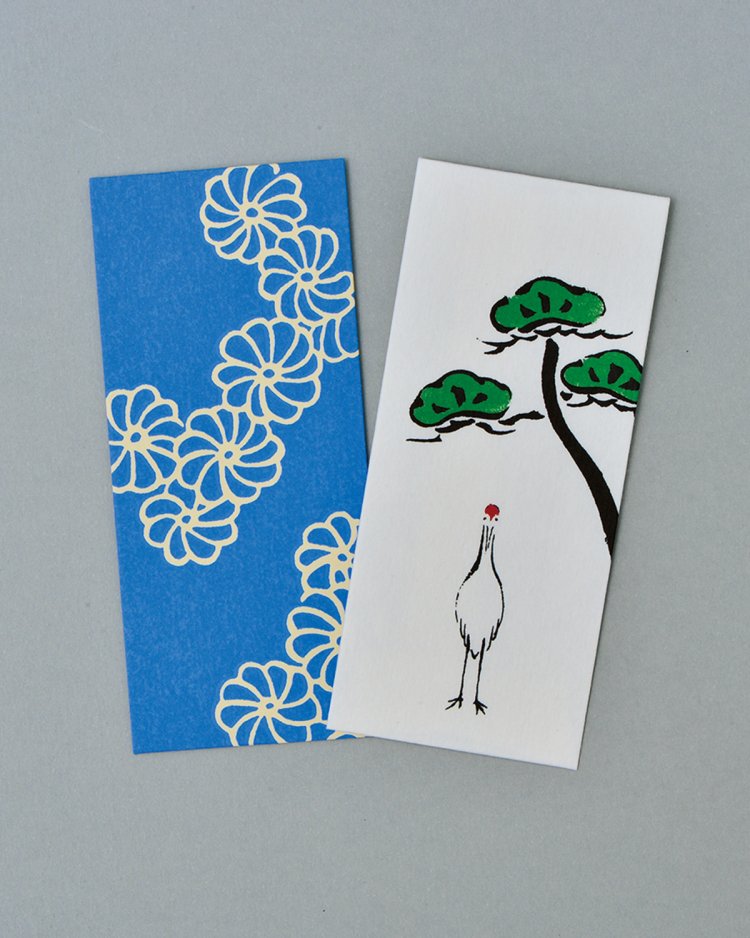 榛原に伝わる伊勢型紙の図案を使った榛原復刻図案ぽち袋。こざっぱりした風情が何とも小粋。左右幅が細めで受け取りやすい寸法になっている。実用品なのだ。各種550円。