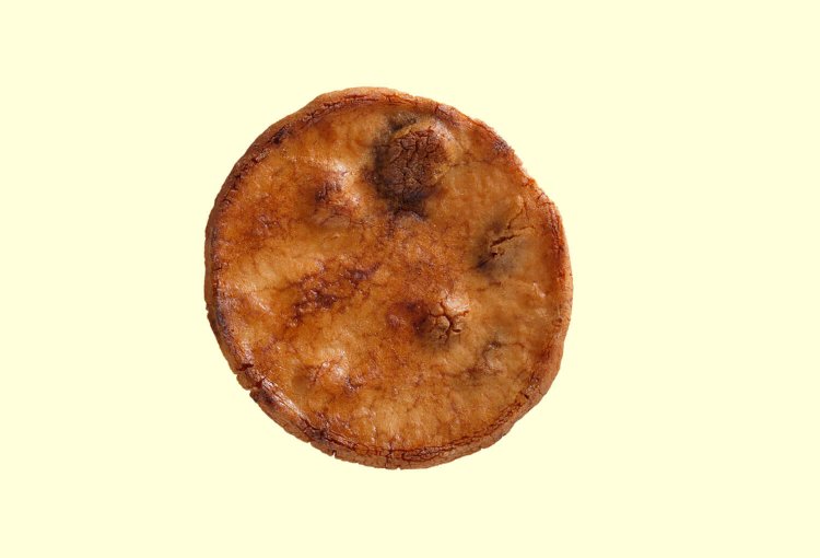 手焼き煎餅　550円（5枚入り）。