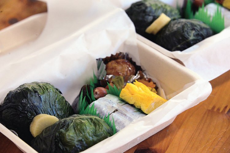 めはりすしなどを詰め合わせた弁当580円（前日までに要予約）