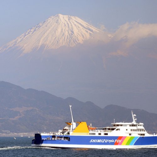 静岡県駿河湾～富士と駿河湾を傍らに、 伊豆を愉しむ春の船旅