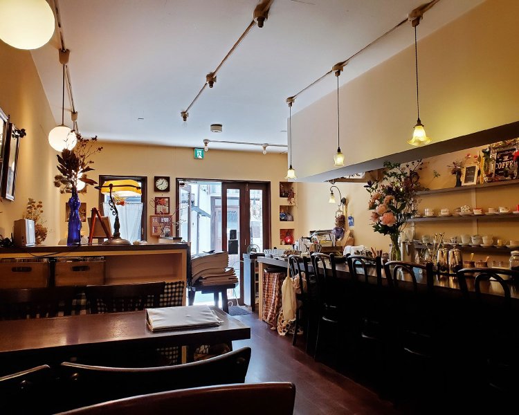 宵待屋珈琲店　店内