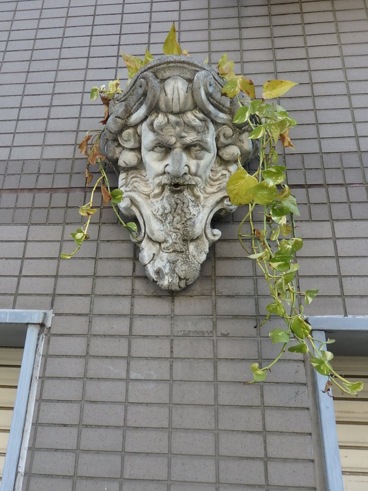 堀切のグリーンマン（2017年撮影）