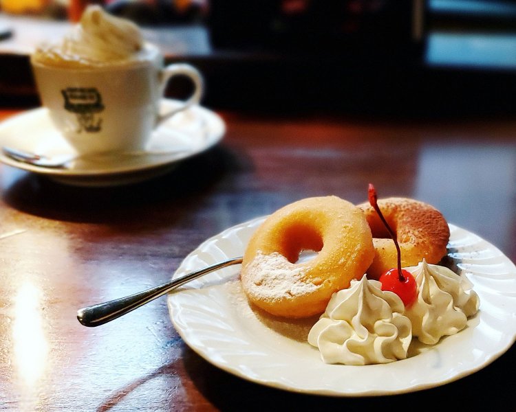 ラドリオ　ケーキセット