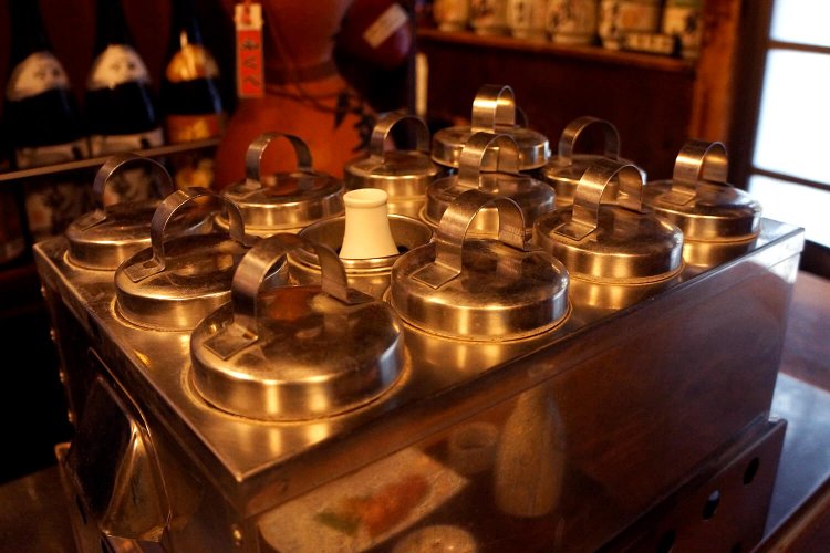 自分の燗酒が着々と育ってゆくのを目の前で見られる喜び