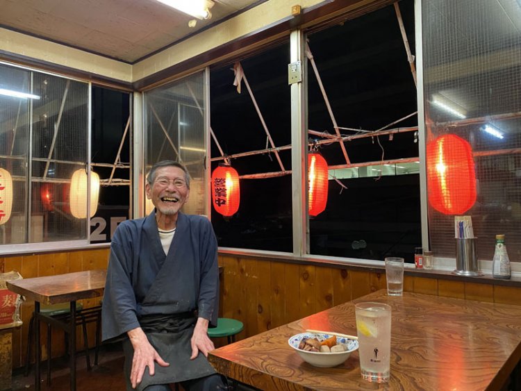 編集部のオアシス『徳兵衛』でやりたかったけどリモート座談でした。（撮影＝渡邉）