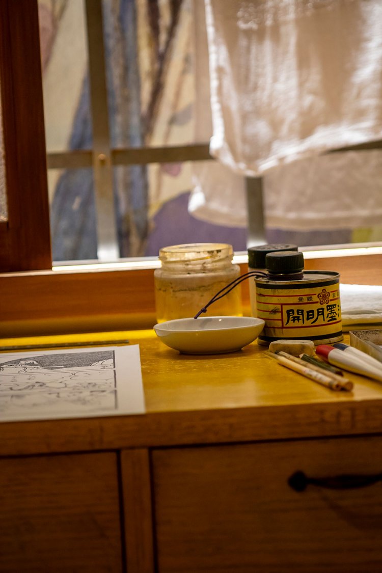 19号室水野英子の部屋。