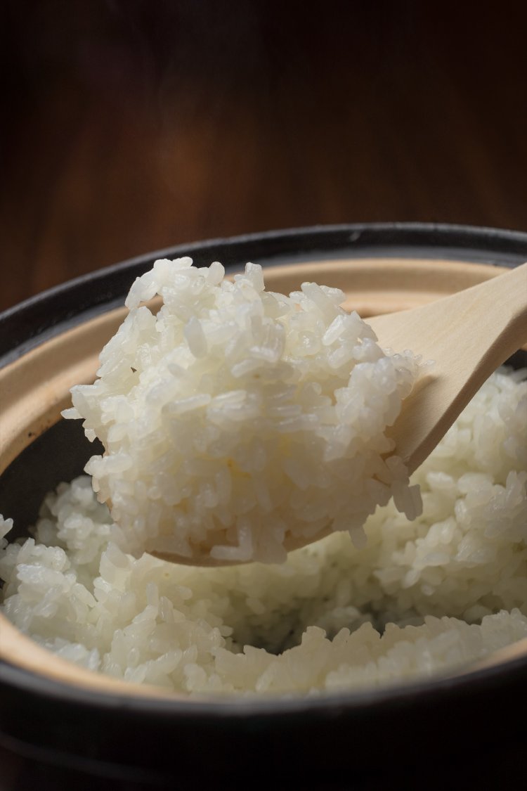 土鍋白ごはん1合450円。