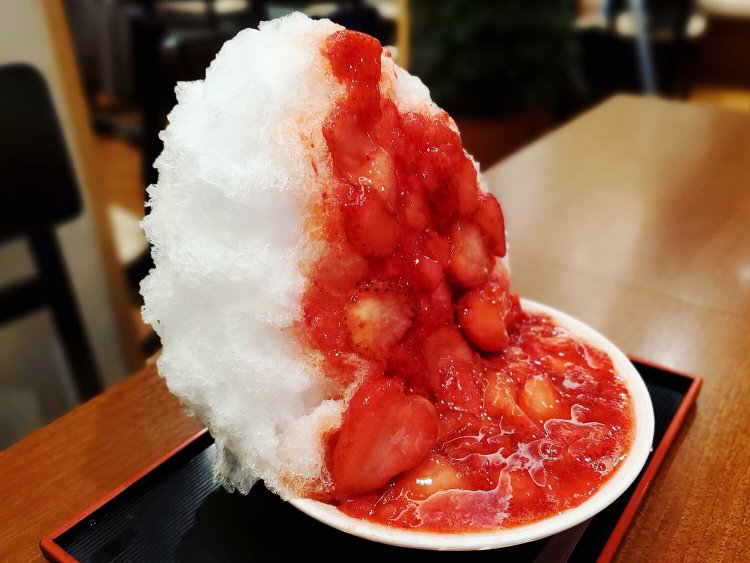 志むら　生いちごかき氷03