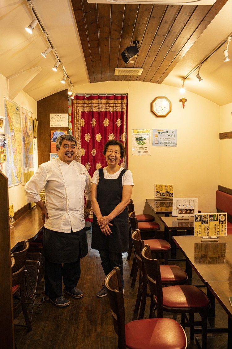匡彦さんと妻・恵美子さん。「お茶を飲むだけでも大歓迎」と、にっこり。