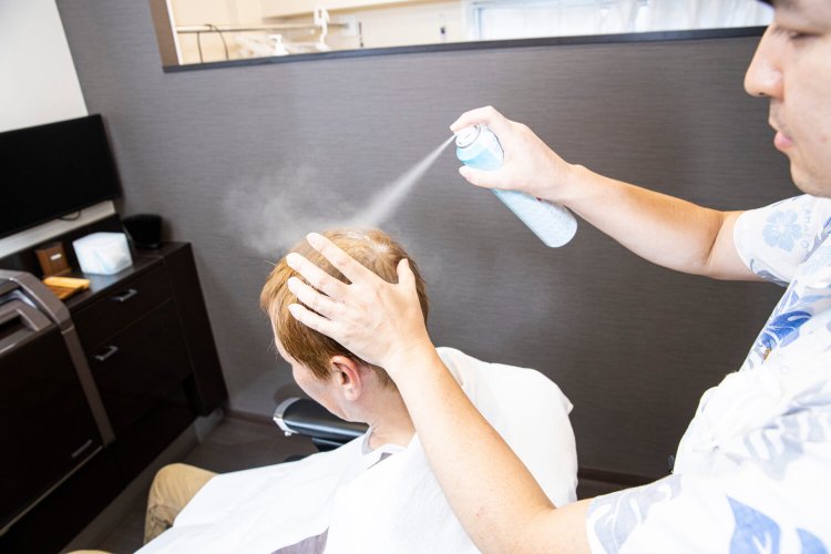 ラストは冷たいトニックスプレーで駄目押し。