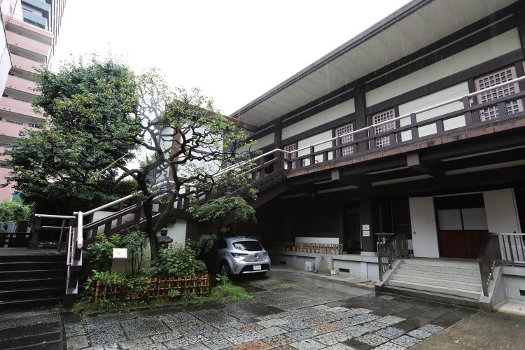 朝寺光明寺外観