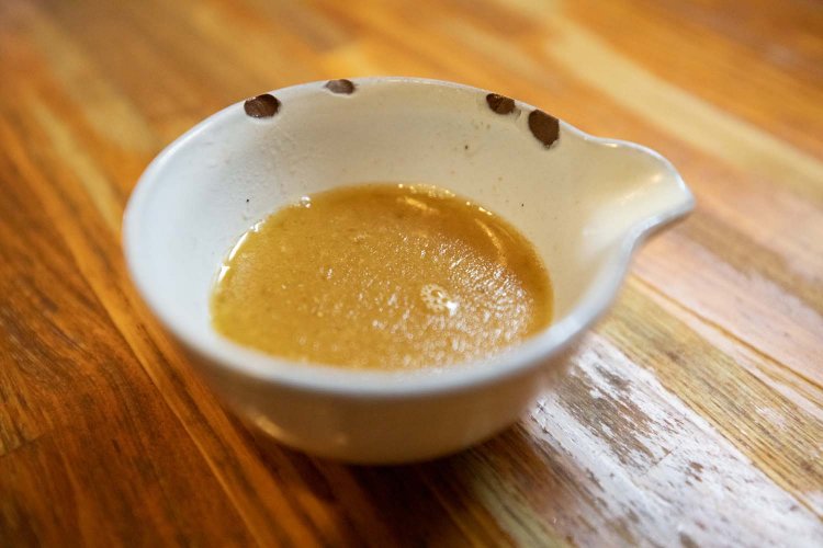 食べ終わりそうな絶妙なタイミングで出してくれるスープ割り。