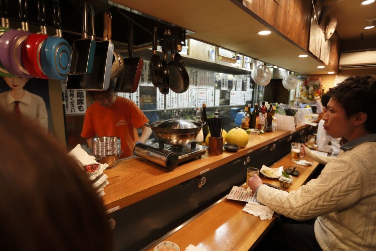 「エビカニだけで20～30のメニューがあります。天使の海老は身が甘くて絶品ですよ」と店主。