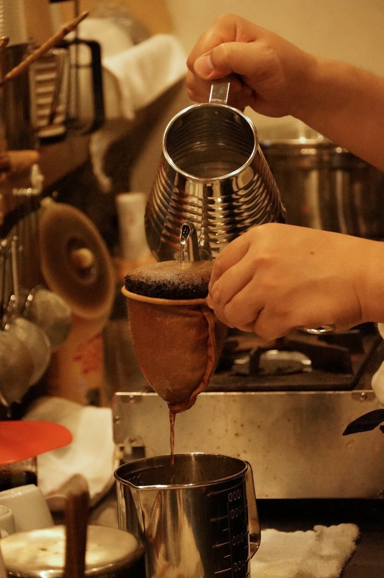 A bientot（あ・びあんと）