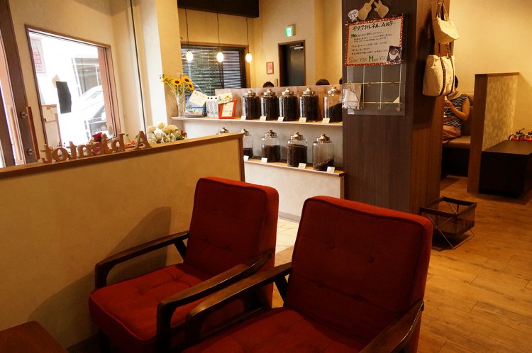 いつでもお客さんが絶えない。