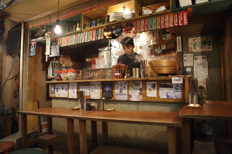 併設された屋台の雰囲気も◎。