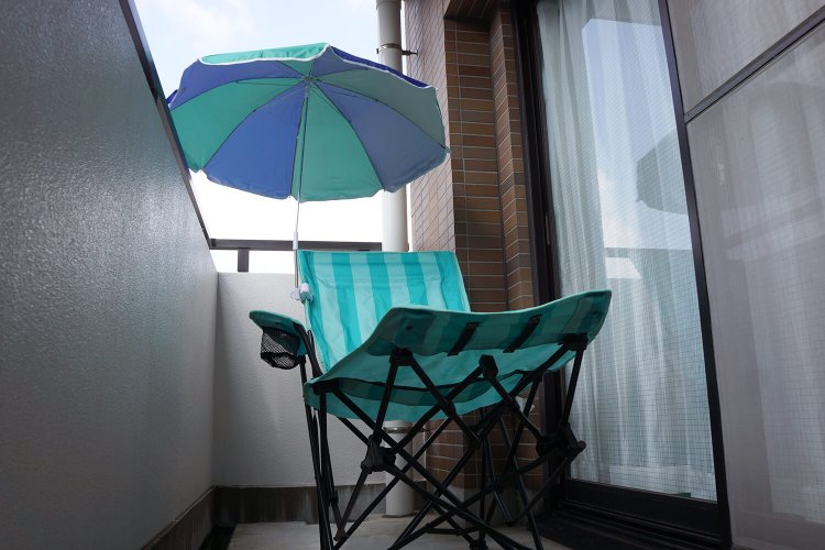 チェア用パラソルと合わせれば、自宅でリゾート気分。