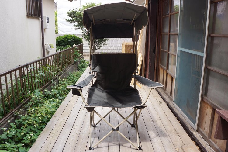 なんと屋根つき。