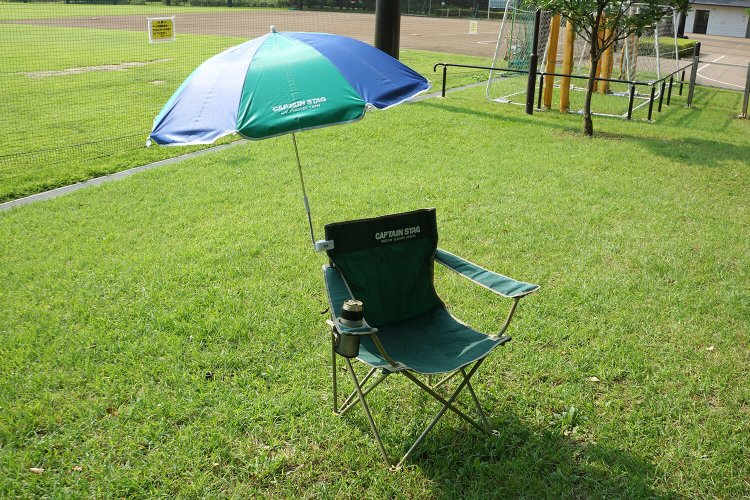 さっきのチェア用パラソルと併用すると最強か？