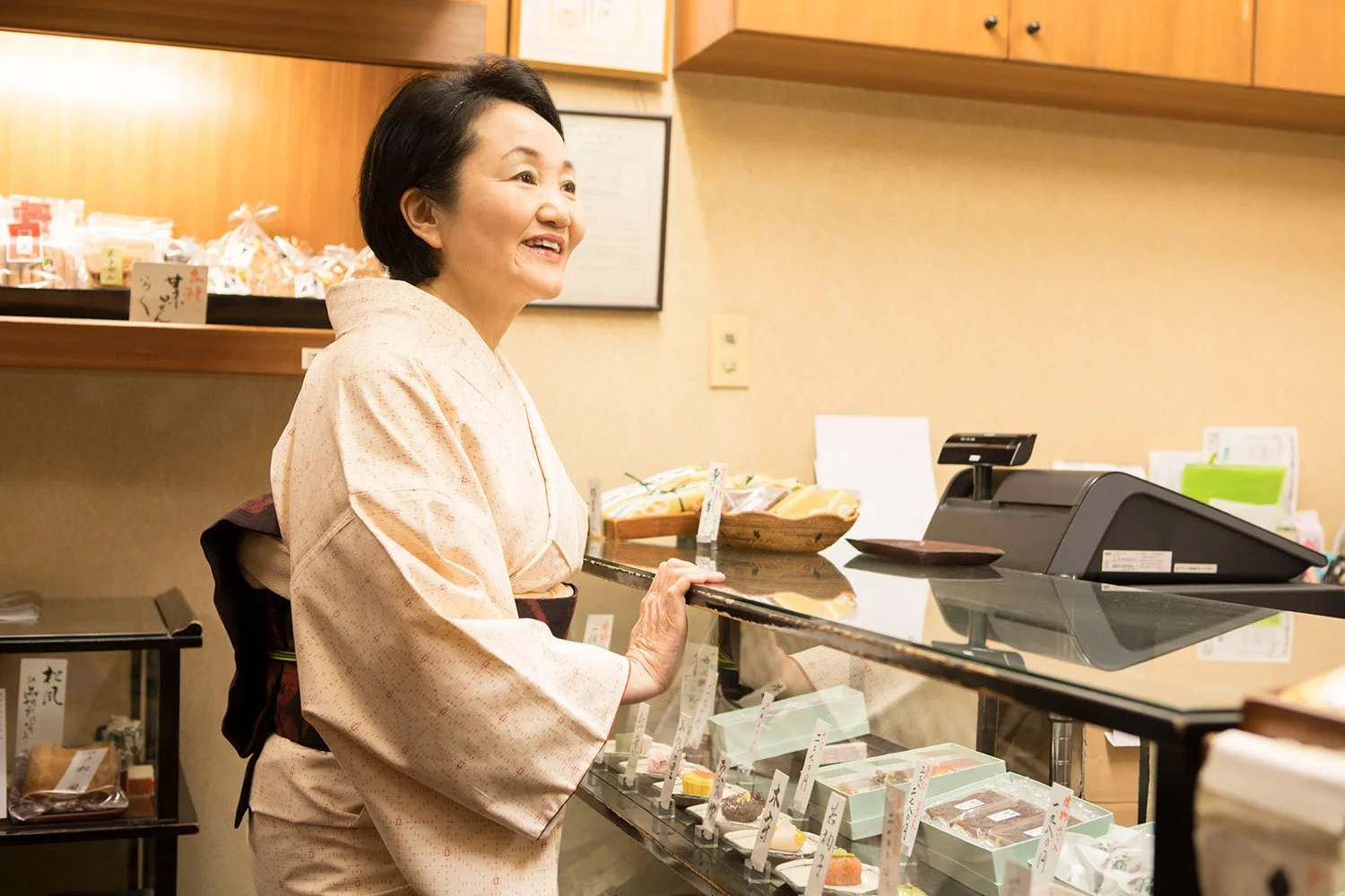 茶道 和菓子 茶花 お茶を通して 季節を愛でる 日日是好日 原作者 森下典子インタビュー さんたつ By 散歩の達人