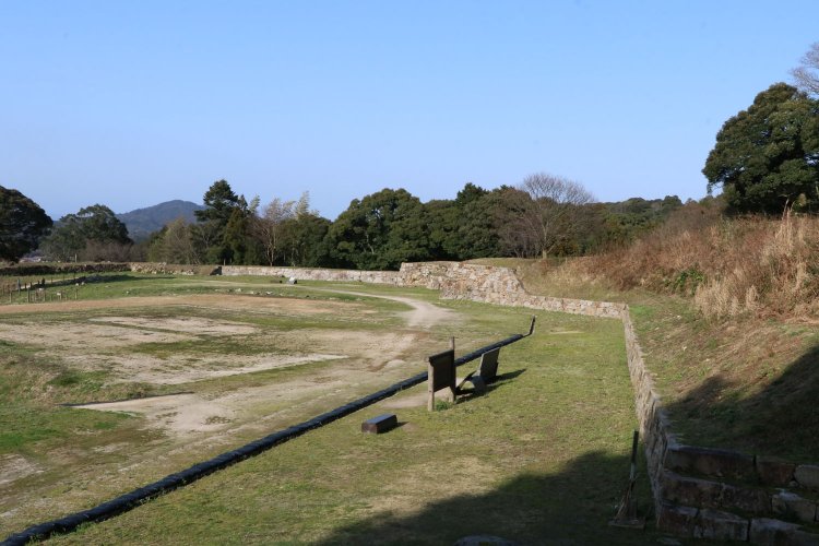 山中御殿。いったいどれぐらいの建物がひしめいていたのか。