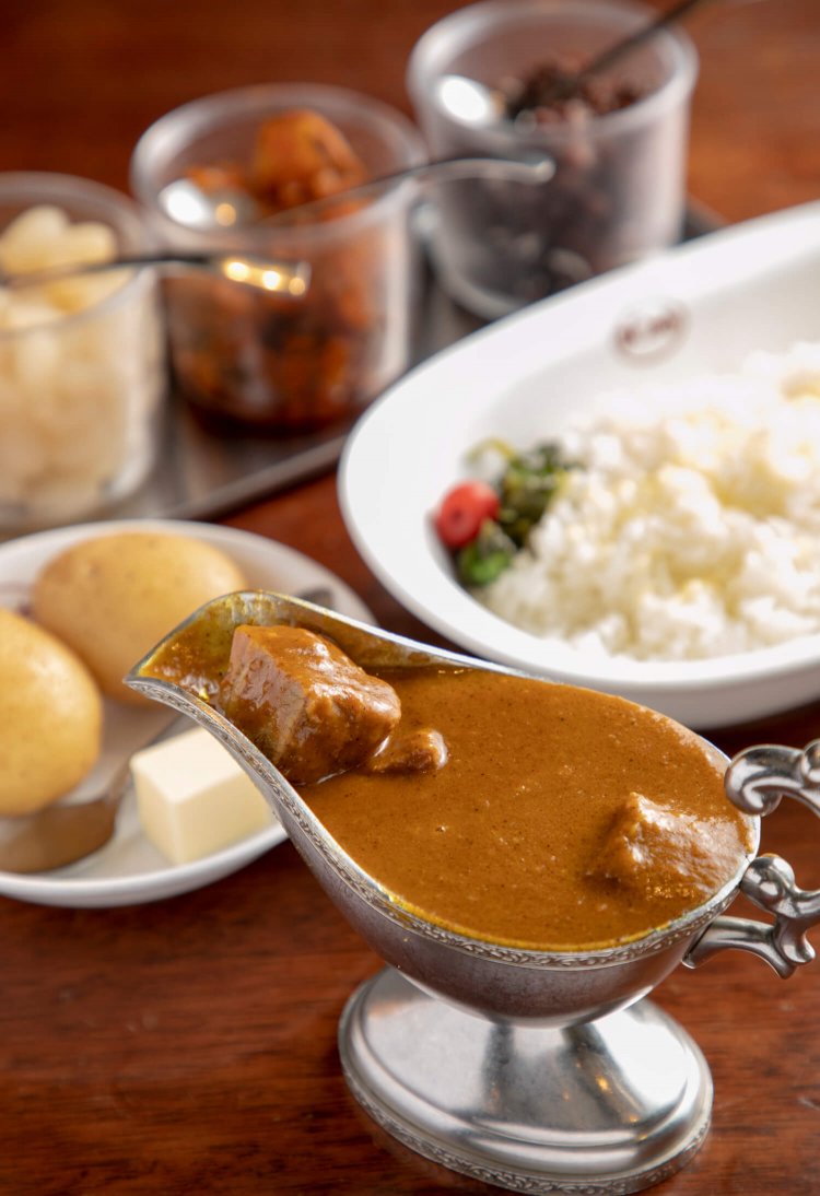 押しも押されぬ有名店『ボンディ』。