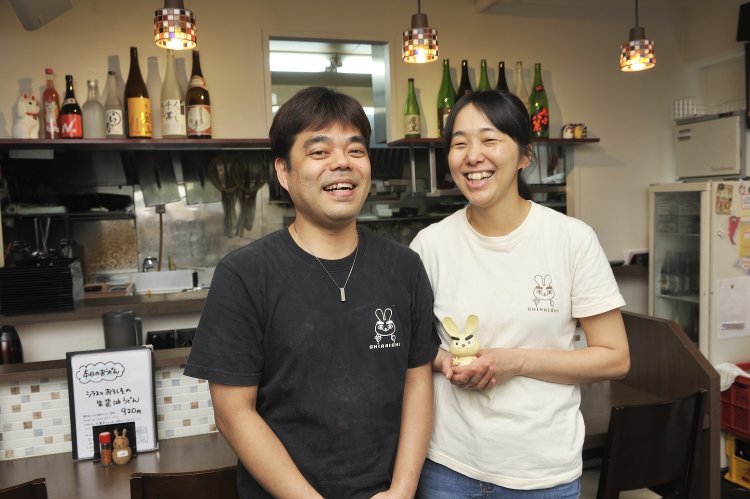 白石学・浩子さん夫妻。