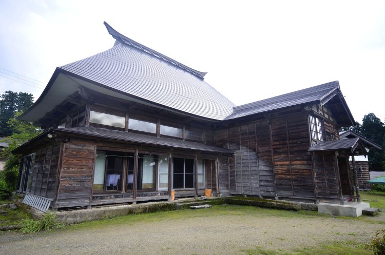 2016年に国の登録有形文化財の指定を受けた、歴史ある古民家の宿。