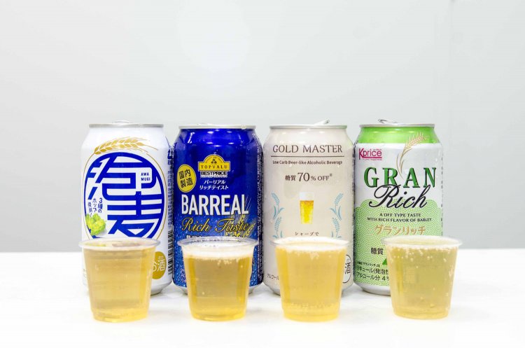 左から泡麦96円、国内製造 バーリアル リッチテイスト86円、ゴールドマスターオフ110円、グランリッチ糖質70％オフ97円。