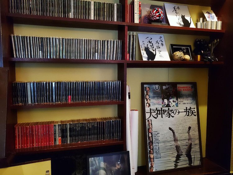 黒猫亭　店内２