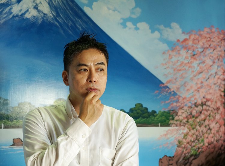 3代目店主の伊藤さん。