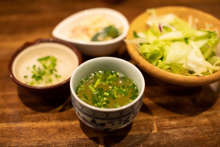 品質が高いことを証明してくれる鳥の旨味が凝縮されたスープ。