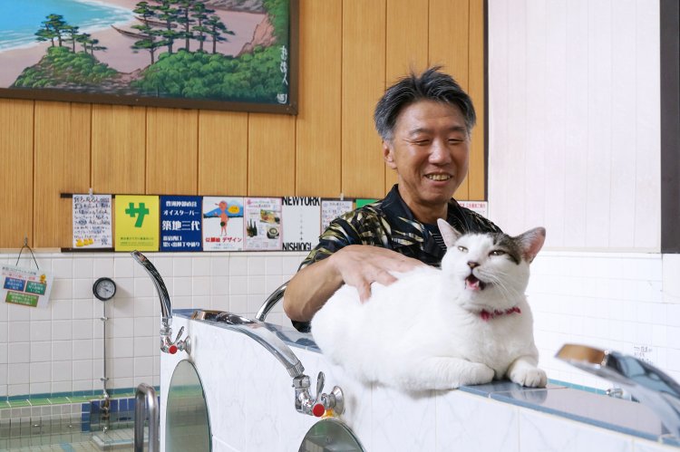 澤さんとぐーちゃん。甘え鳴きの最中。