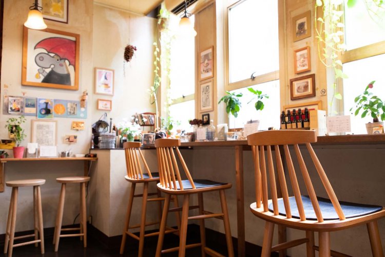 カウンター席には色々なところに、かわいい動物が潜んでいる。